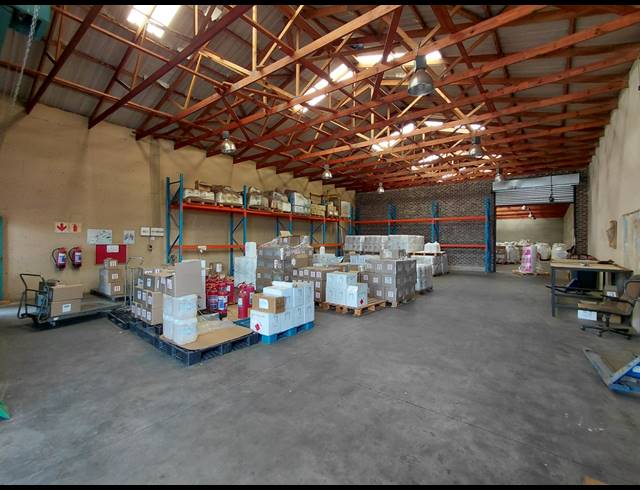 659M² WAREHOUSE TO LET IN POMONA